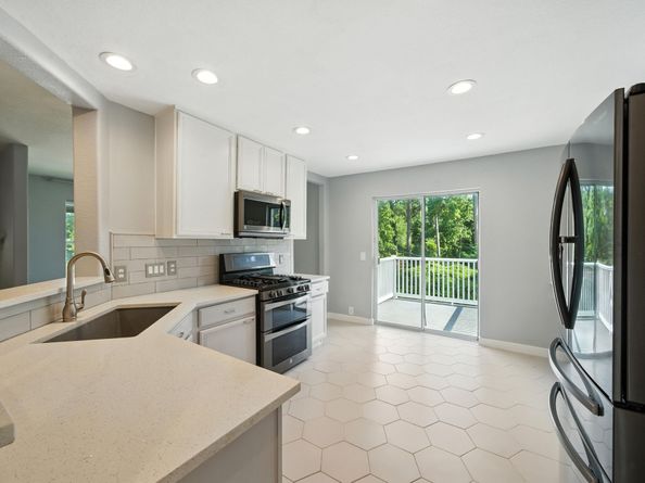 13600 Breton Ridge Street 7B, Houston TX 77070