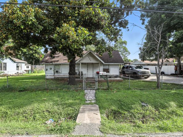 7007 Gonzales Street, Houston TX 77020