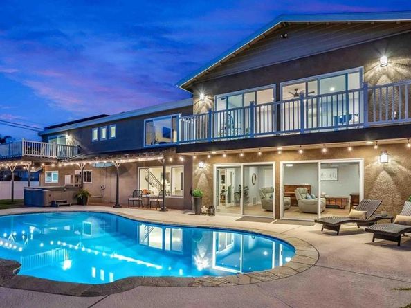 2203 Cameo Road, Carlsbad CA 92008
