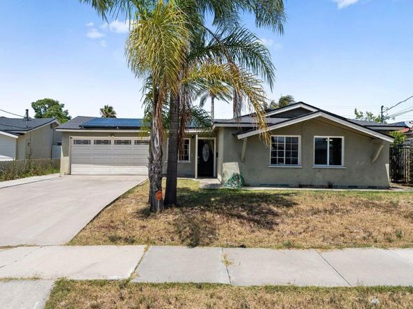 8820 Ellenwood Circle, Spring Valley CA 91977