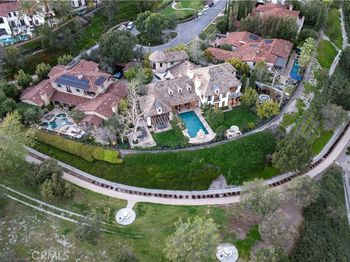 18 Mission Ridge Road