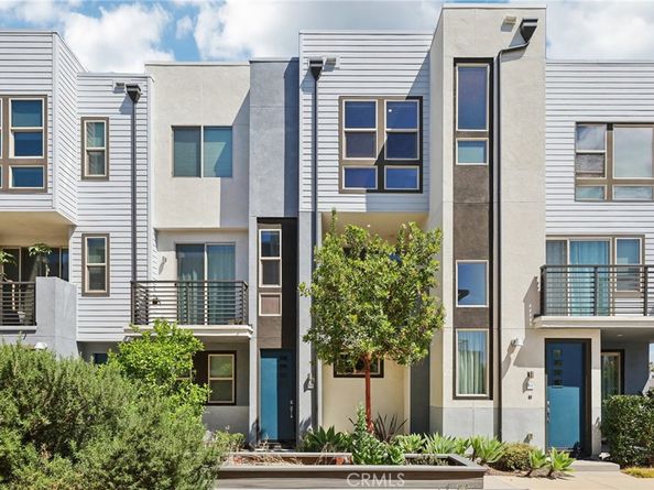 302 Placemark, Irvine CA 92614