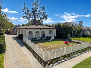1428 N Hill Ave