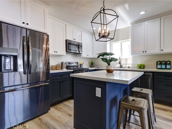 7400 S Hobart, Los Angeles CA 90047