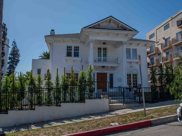 1905 Grace Avenue, Los Angeles CA 90068