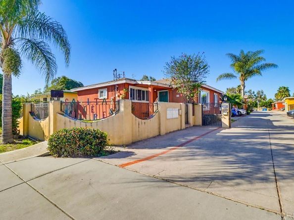 220 W Calle Primera, San Ysidro CA 92173