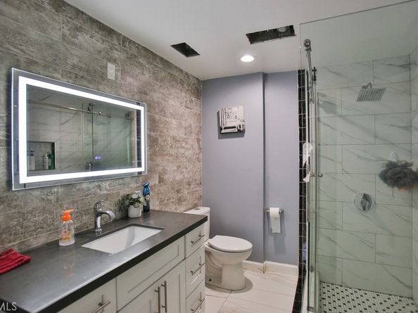 5317 Silver Drive, Santa Ana CA 92703