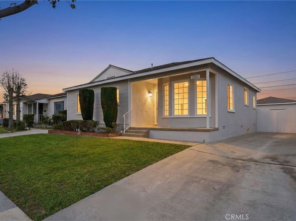 2917 Del Amo Boulevard, Lakewood CA 90712