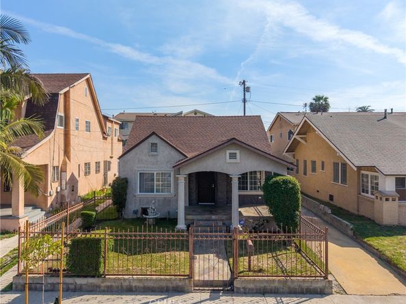 3960 Brighton, Los Angeles CA 90062