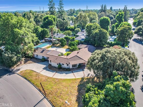 3570 Lombardy Road, Pasadena CA 91107