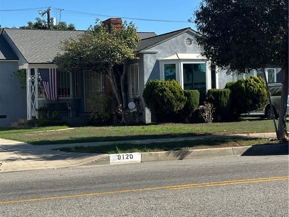 9120 S Van Ness, Los Angeles CA 90047