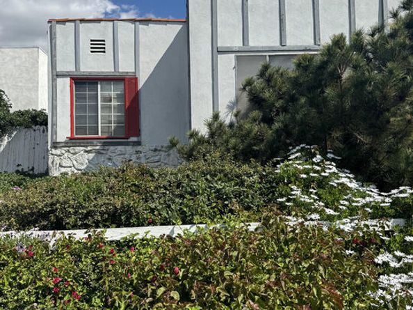 924 N Chester Avenue, Inglewood CA 90302