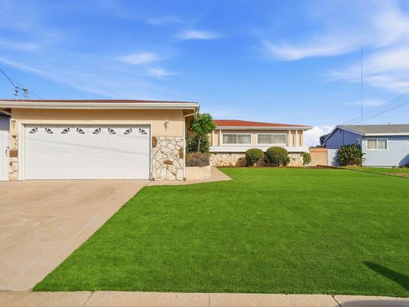 4950 Dafter Dr, San Diego CA 92102