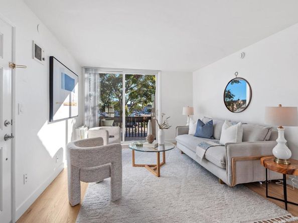 6333 Mount Ada Road 278, San Diego CA 92111