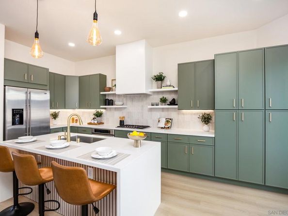 1789 Clydesdale Ct, Oceanside CA 92057