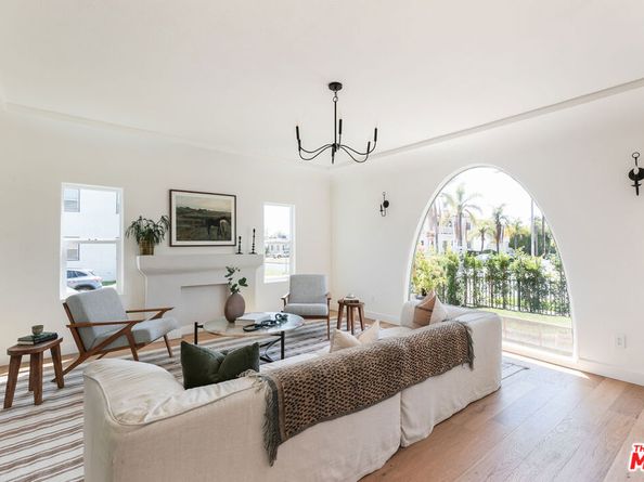 1570 S Hayworth Avenue, Los Angeles CA 90035