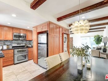 4591 Inglewood Boulevard