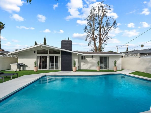 20308 Mobile Street, Winnetka CA 91306