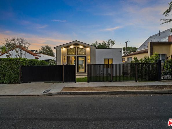 8982 Norma Place, West Hollywood CA 90069