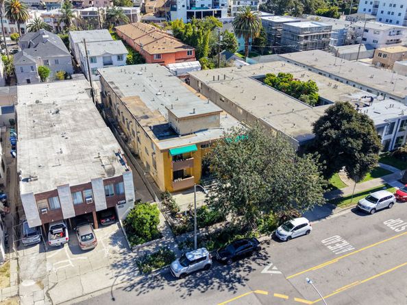 210 S Commonwealth Avenue, Los Angeles CA 90004