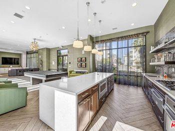 692 Colorado Circle