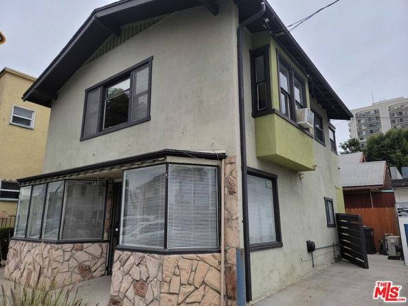 702 CEDAR Avenue, Long Beach CA 90813