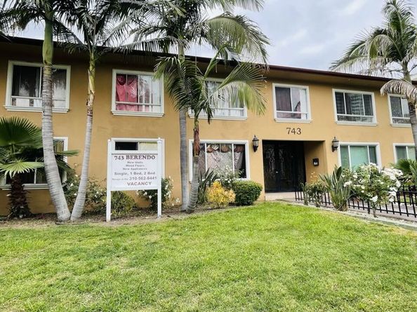 743 S Berendo Street, Los Angeles CA 90005