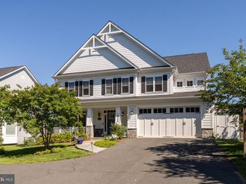 2998 Beechwood Lane