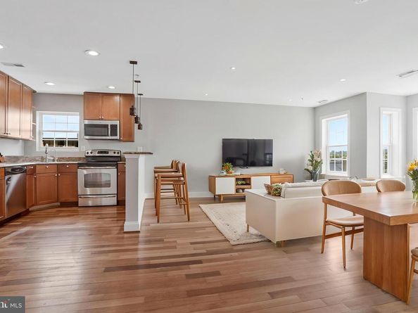 911 Kennedy Street NW 11, Washington DC 20011