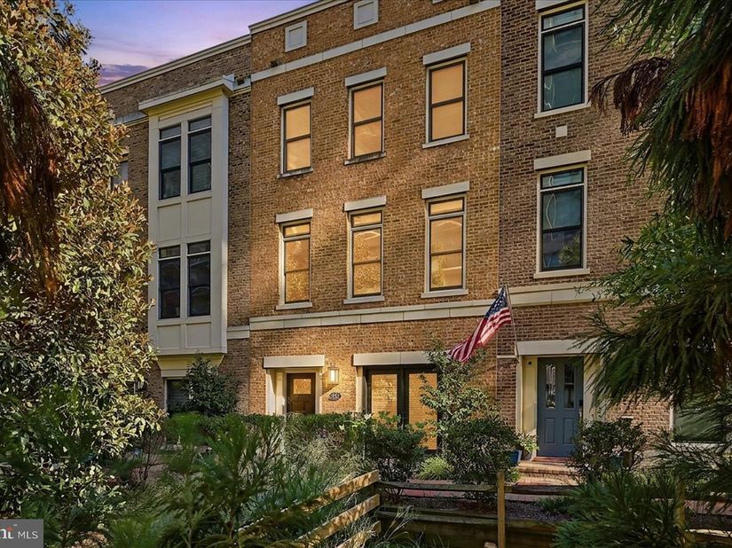 1522 16TH Court N, Arlington VA 22209