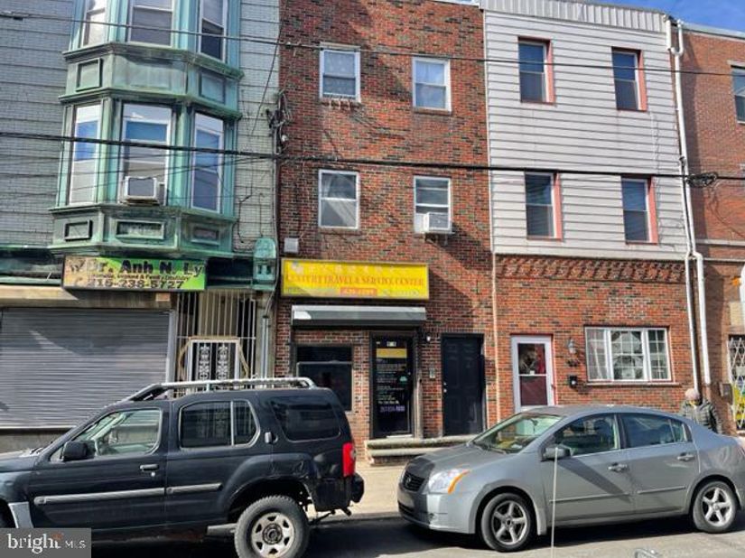 904 S 8TH Street, Philadelphia PA 19147