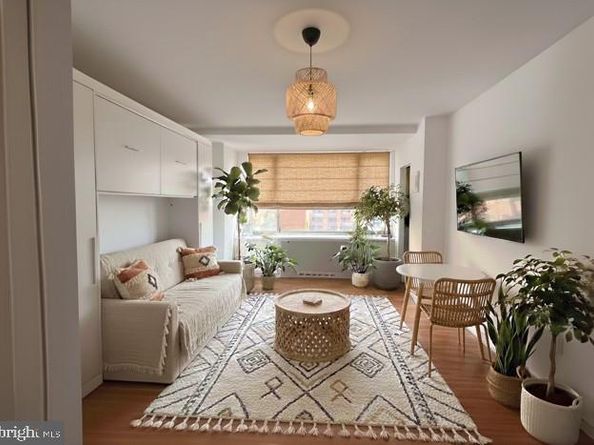 1111 Arlington Boulevard 602, Arlington VA 22209