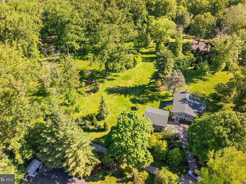 2129 Harts Lane, Conshohocken PA 19428