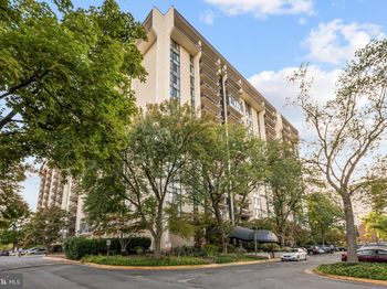 5300 Holmes Run Parkway
