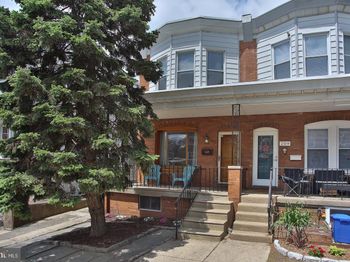 207 Lauriston Street