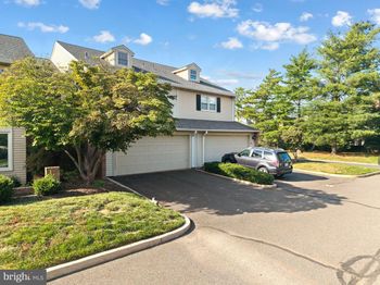 91 Sutphin Pnes Way