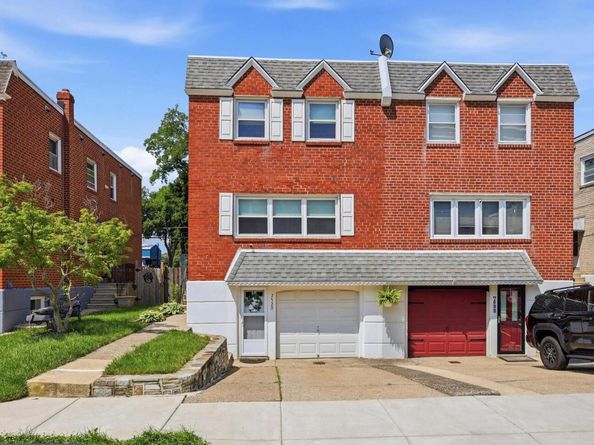 7520 Valley Avenue, Philadelphia PA 19128