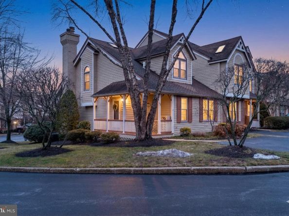 69 Main Street, Chesterbrook PA 19087