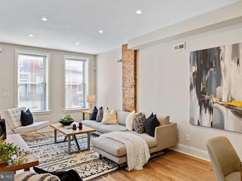 1406 S 23rd Street