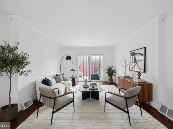 1422 Montrose Street, Philadelphia PA 19146