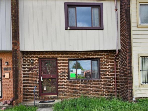1317 Barnaby Terrace SE, Washington DC 20032