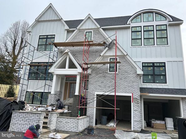 605 Centennial Ave, Media PA 19063