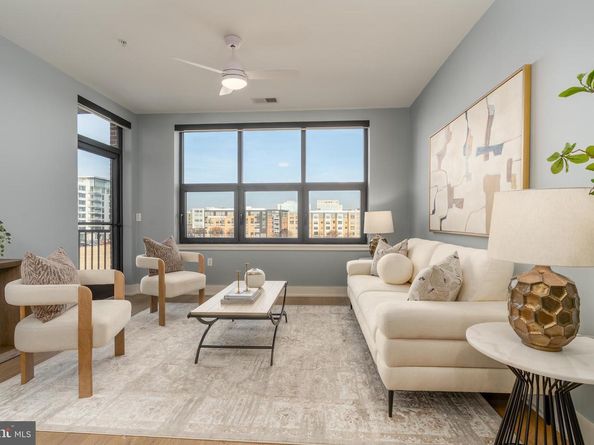 737 Swann Avenue 406, Alexandria VA 22301