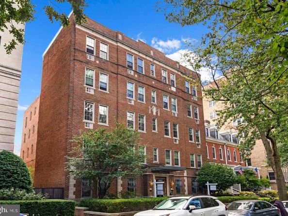 2010 Kalorama Road NW 306, Washington DC 20009