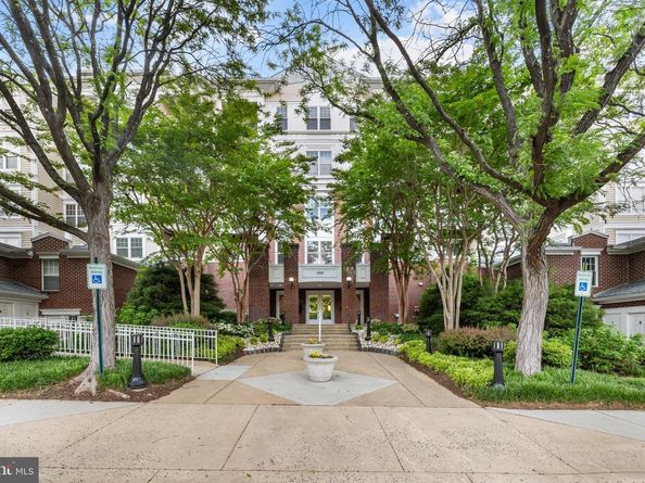 1641 International Drive 412, Mclean VA 22102