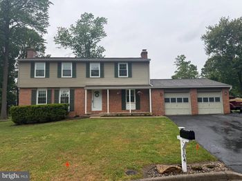 104 Deerwood Court
