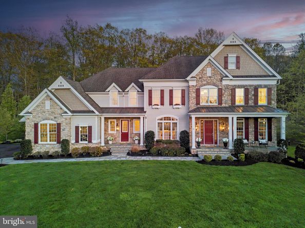 21 Goldney Dr, Newtown PA 18940