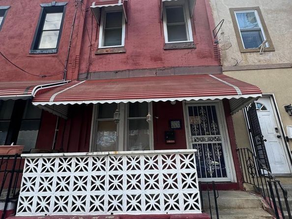2215 N 17TH Street, Philadelphia PA 19132