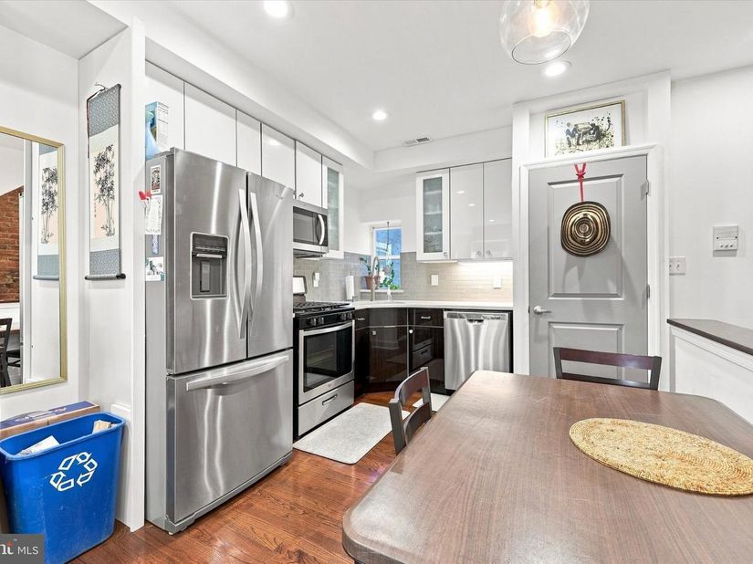 1517 Cambridge Street 2, Philadelphia PA 19130