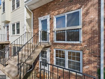 62 N Bedford Street